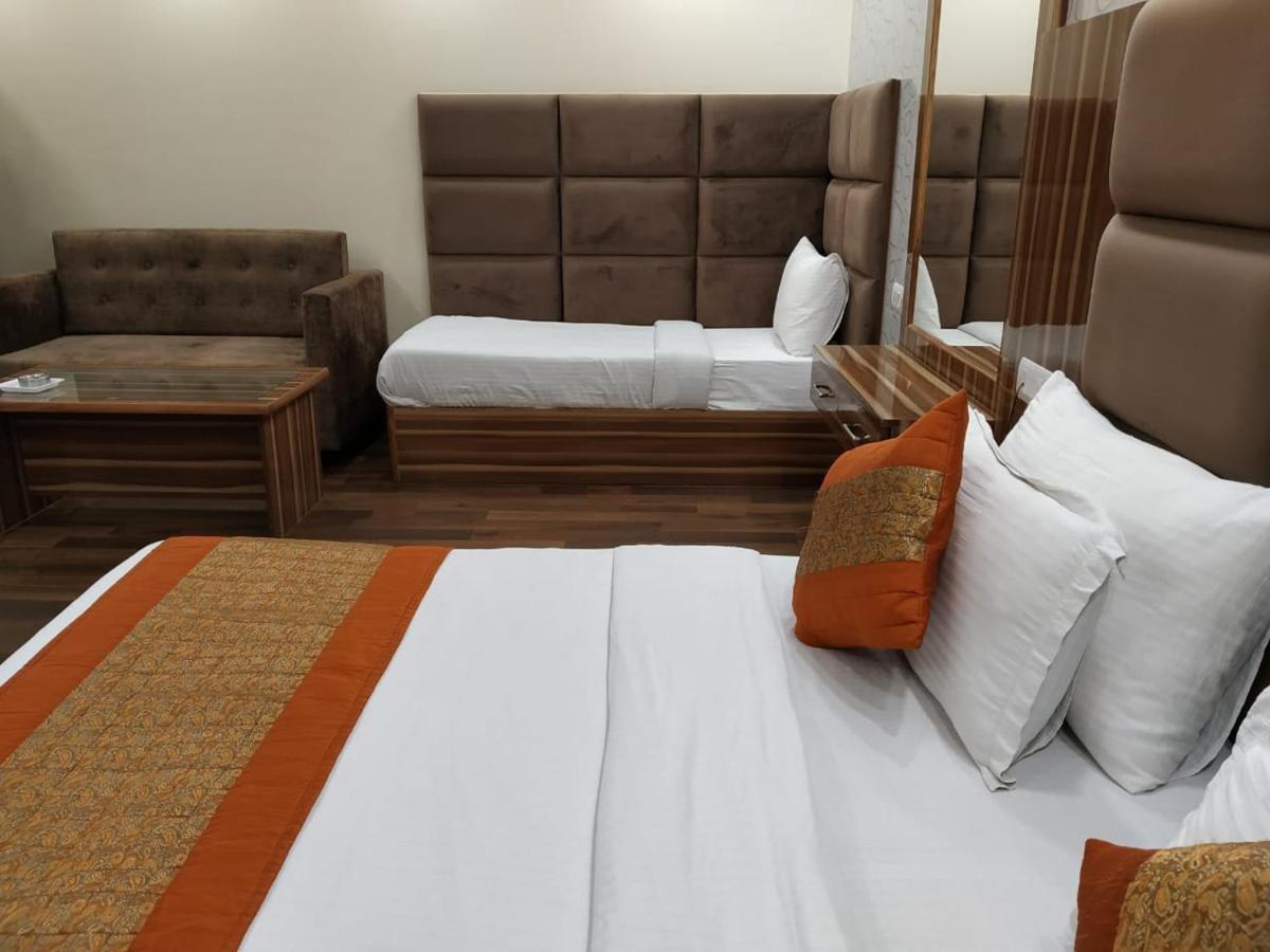 Hotel Singh Continetal Delhi (National Capital Territory of India) Exterior foto