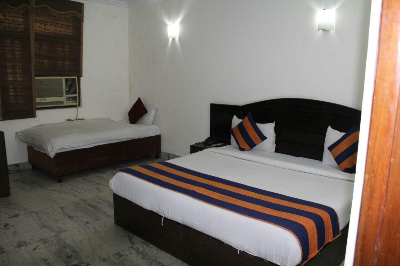 Hotel Singh Continetal Delhi (National Capital Territory of India) Exterior foto