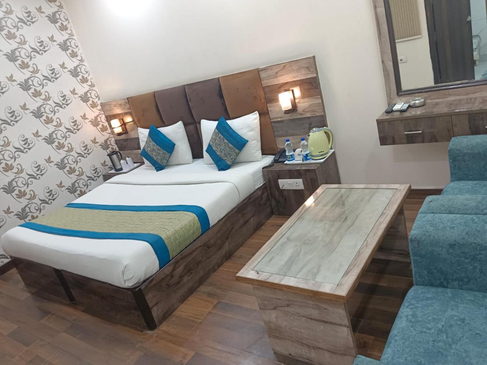 Hotel Singh Continetal Delhi (National Capital Territory of India) Exterior foto
